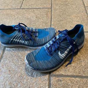 Women’s Nike Flyknit Shoes